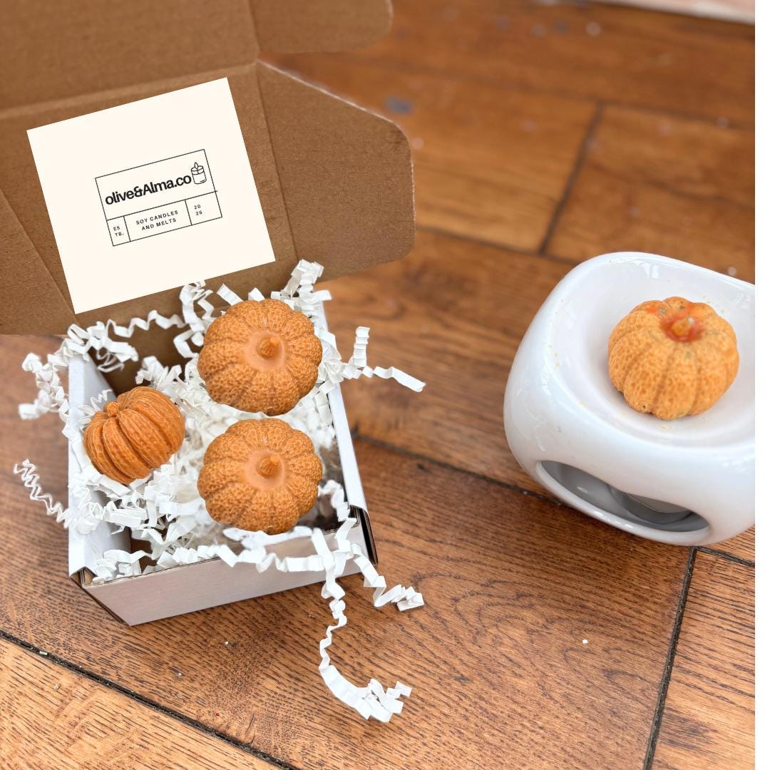 Pumpkin Spice Soy Wax Melts: Strong Autumn Scent, Handmade in Yorkshire