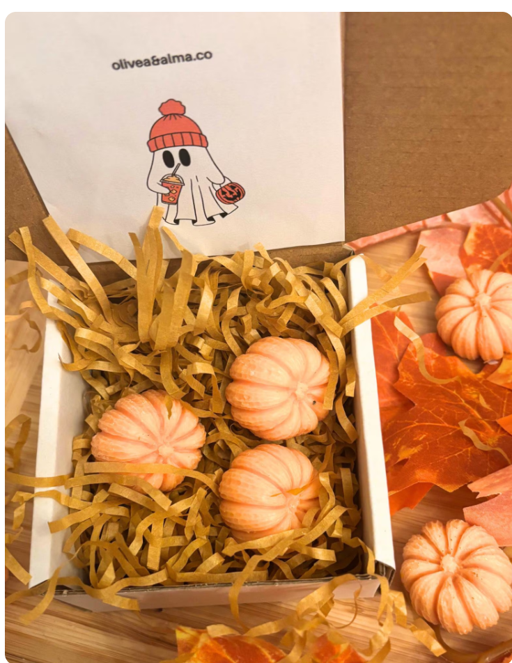 Pumpkin Spice Soy Wax Melts: Strong Autumn Scent, Handmade in Yorkshire