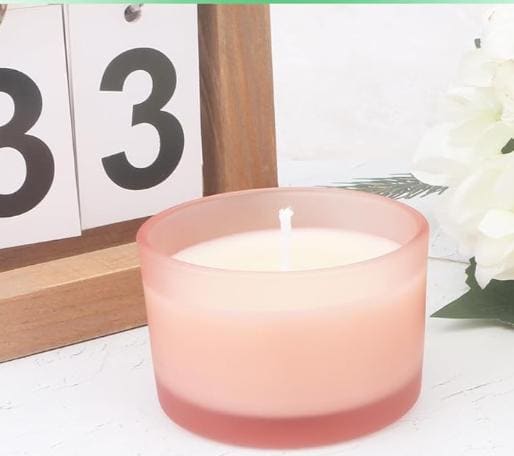 Container candle cherry ameretto scent with bamboo lid , boho, gift, apothecary style, natural, free customisation, fast delivery.