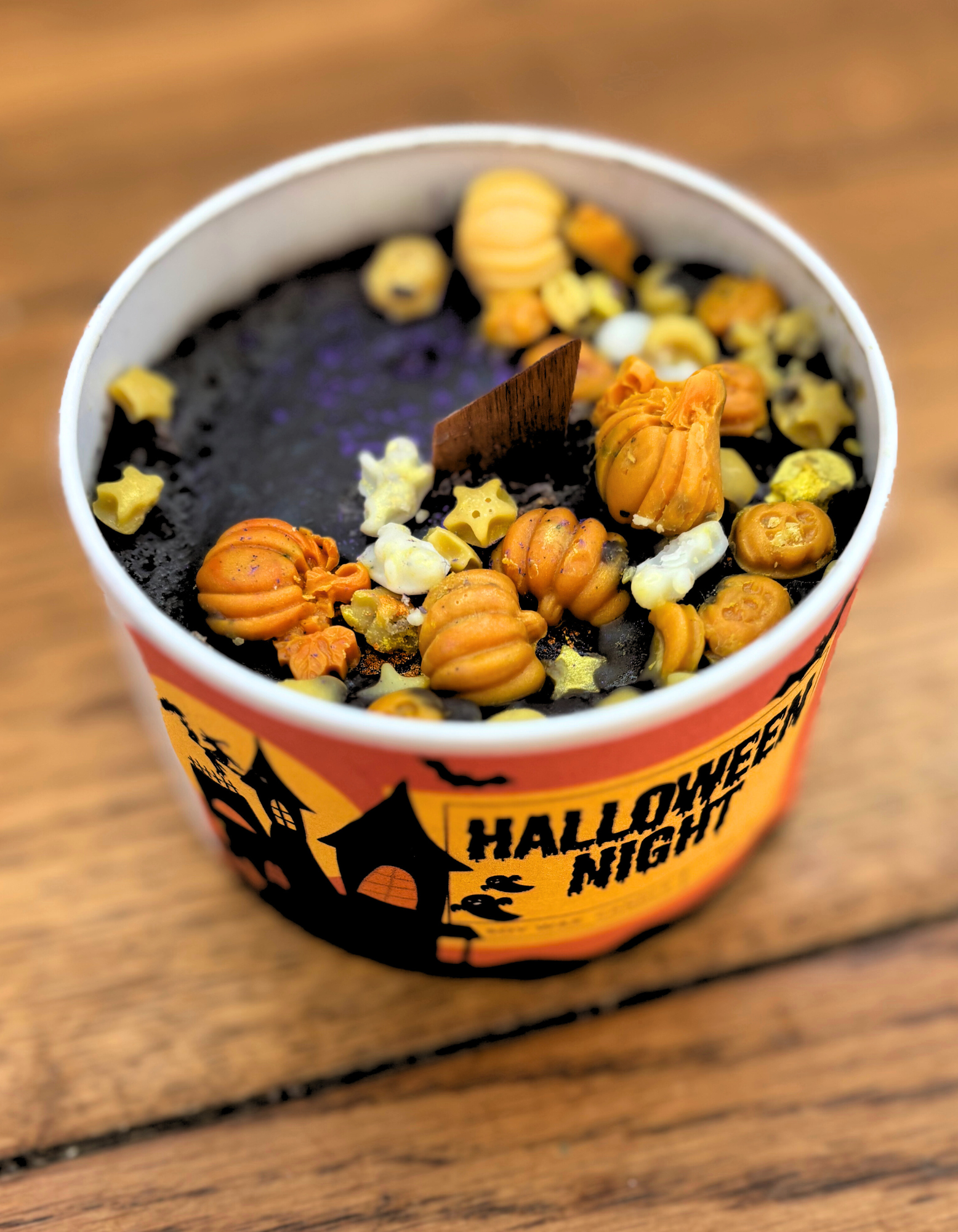 Halloween candle/container candle chocolate, vanilla and hazelnut scent in metal tin with bamboo-style lid , Halloween gift.