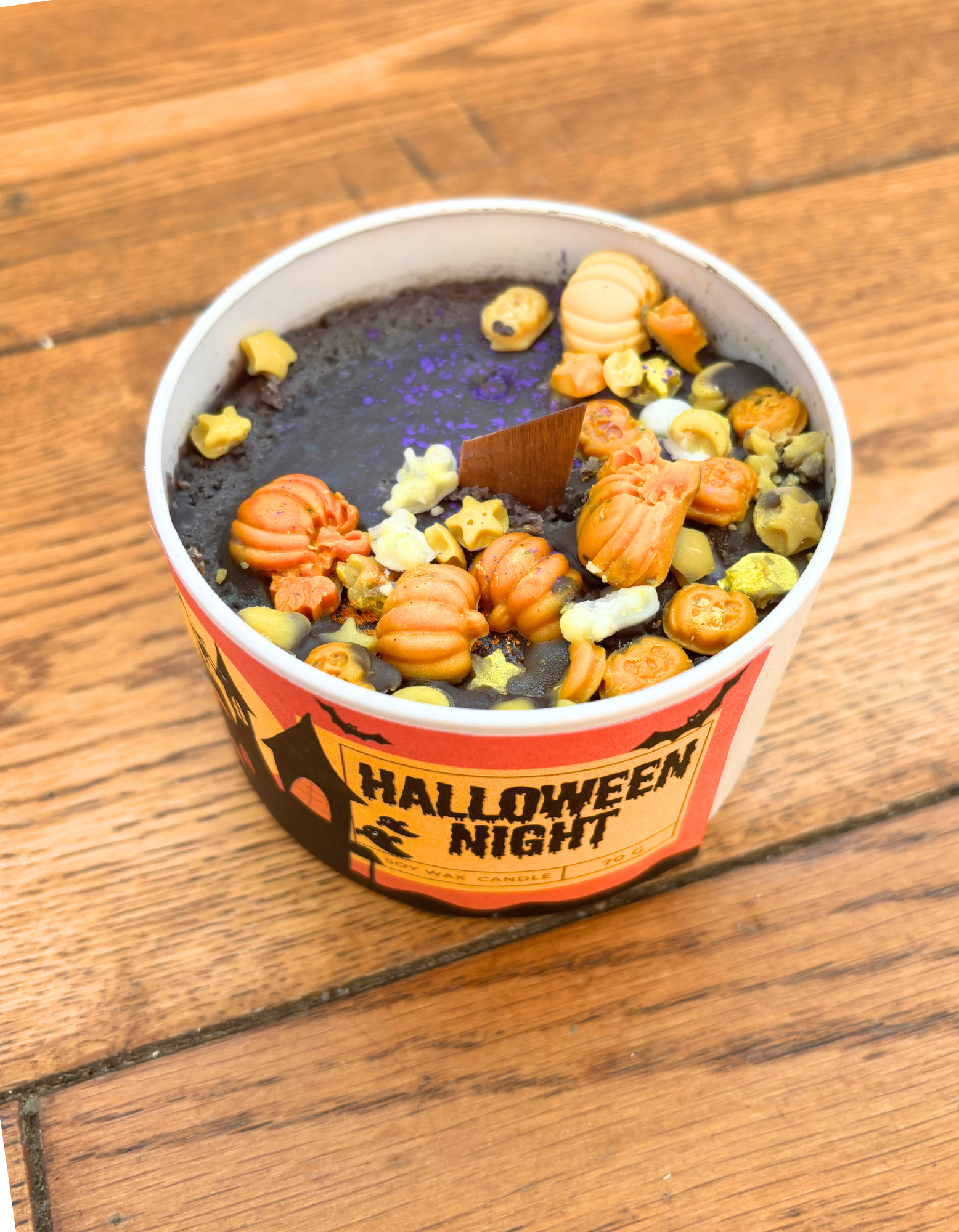 Halloween candle/container candle chocolate, vanilla and hazelnut scent in metal tin with bamboo-style lid , Halloween gift.