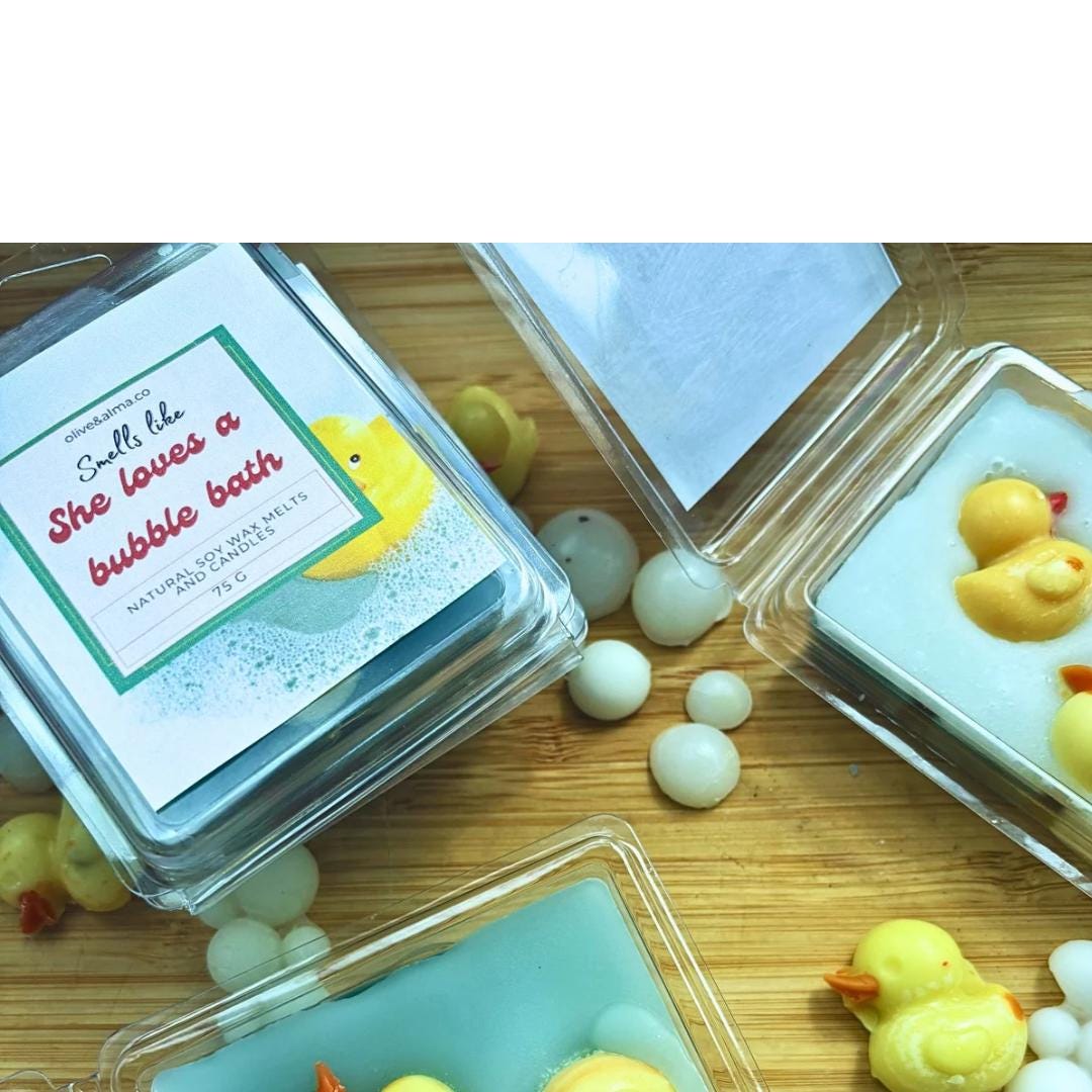 Bubble Bath Scented Wax Melt: 75g Vegan Soy Wax, Hand Finished