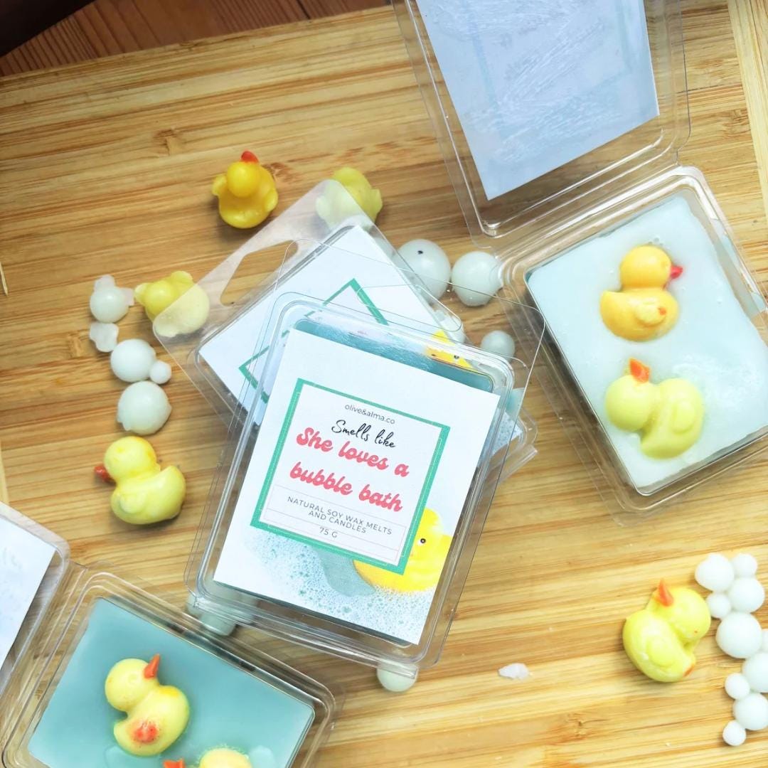 Bubble Bath Scented Wax Melt: 75g Vegan Soy Wax, Hand Finished