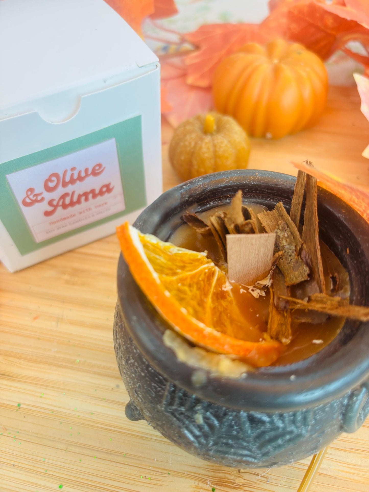Cauldron candle, orange spice scent . Autumn Decoration | Fall Witchy halloween candle crackling wick